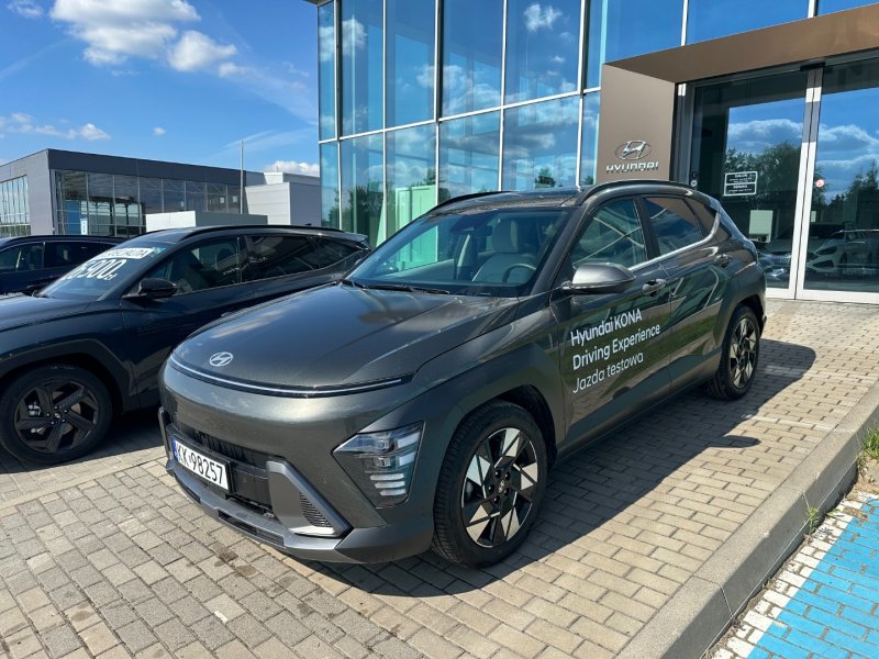 HYUNDAI Kona 1.6T 198KM 2WD 7DCT PLATINUM LUXURY automat dwusprzęgłowa (DCT, DSG)<br /><small>(Samochód demonstracyjny)</small>