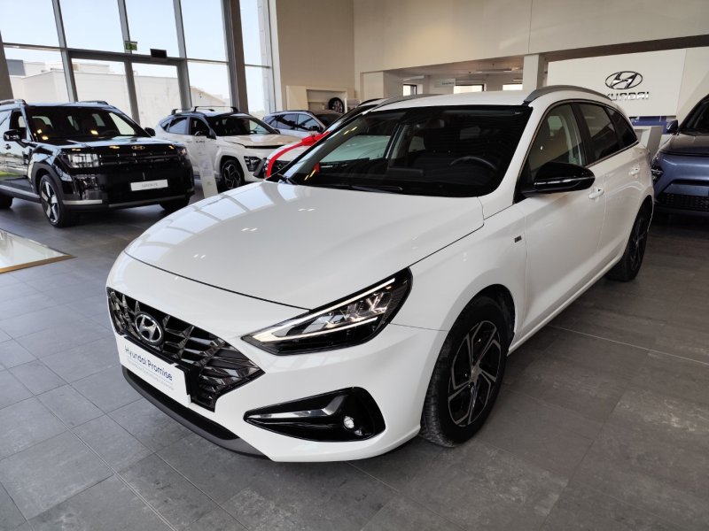 HYUNDAI i30<br /><small>(Samochód używany)</small>