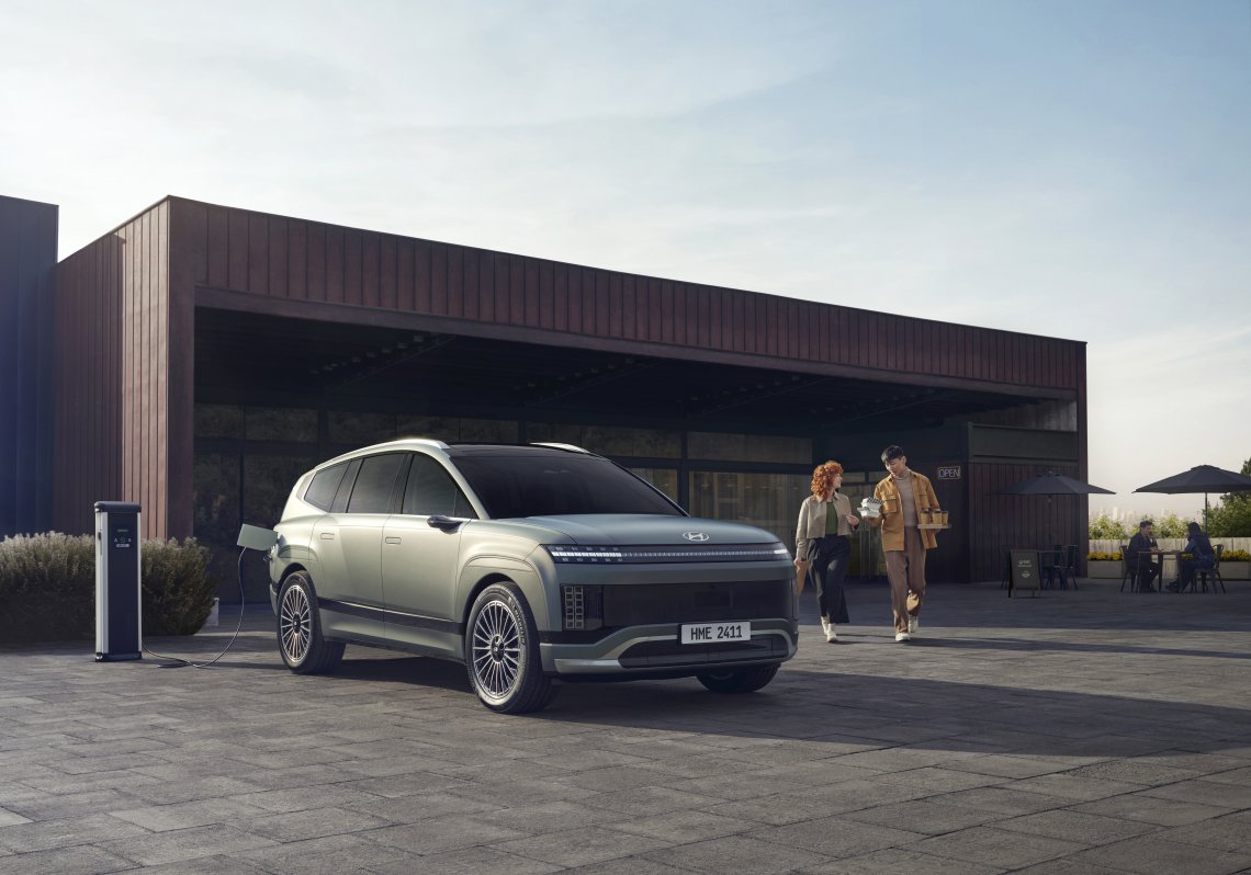 IONIQ 9